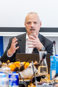 PIVKA SEJA OBČINSKEGA SVETA 8.10.2026 - Valter Leban-3602